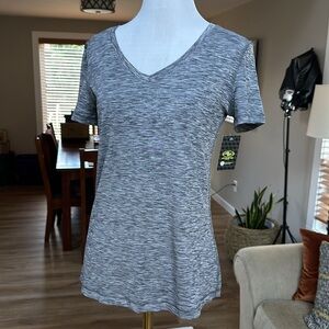 Athletic works grey short sleeve athletic top SZ XS